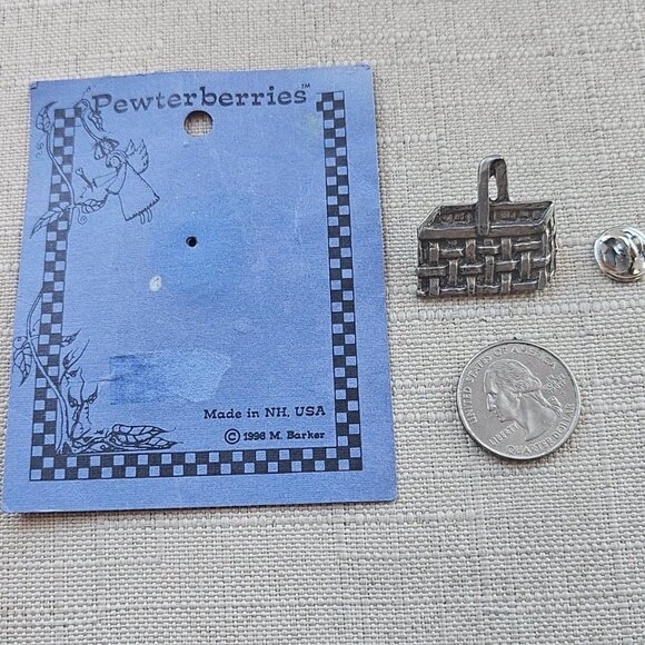Barker Pin Genuine USA Pewter Brooch Pin Made in USA Pewterberries New With tag - Picture 12 of 12